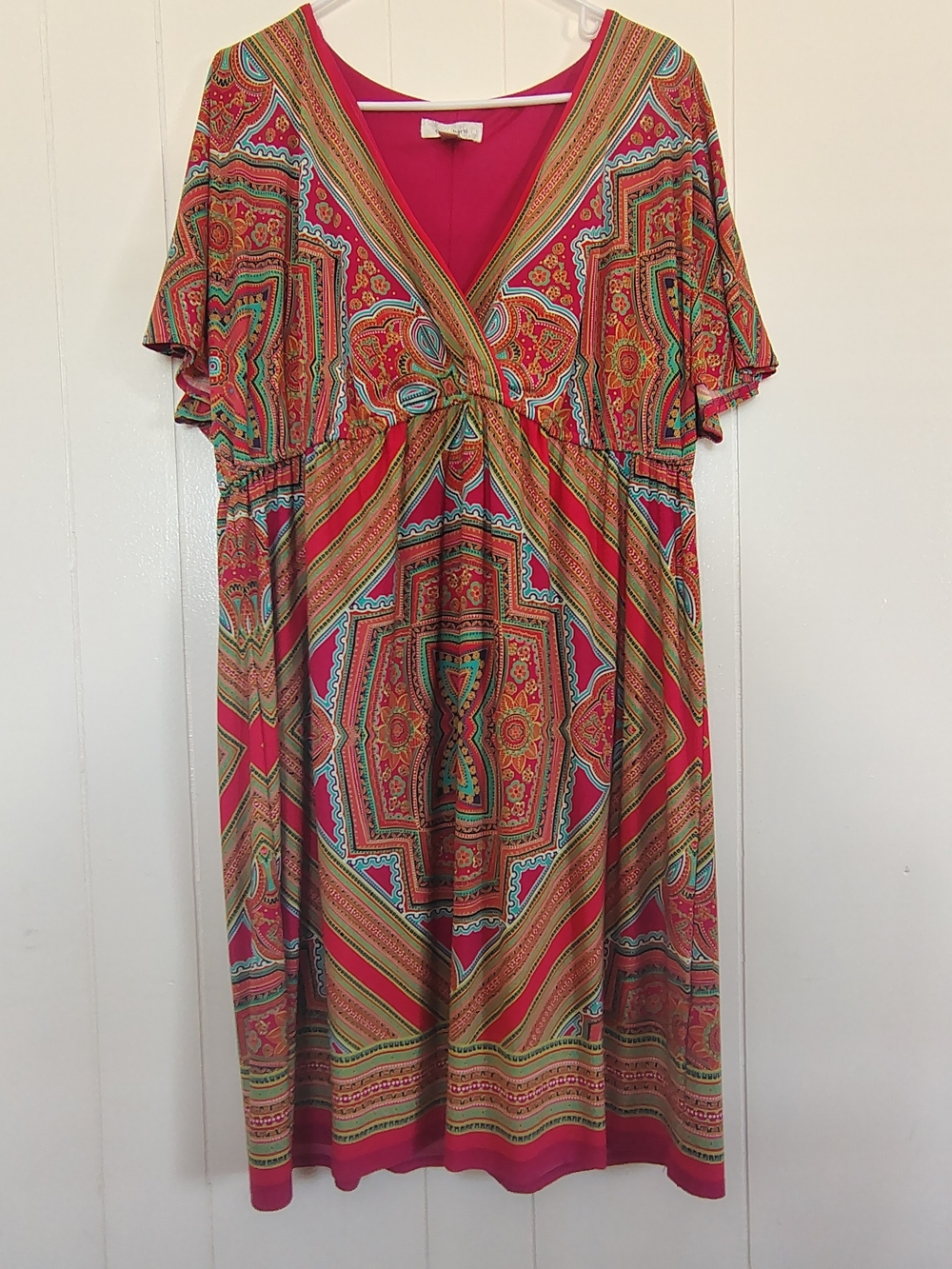 Dressbarn Vibrant Pink Geometric Print V-Neck Dress Size 16.